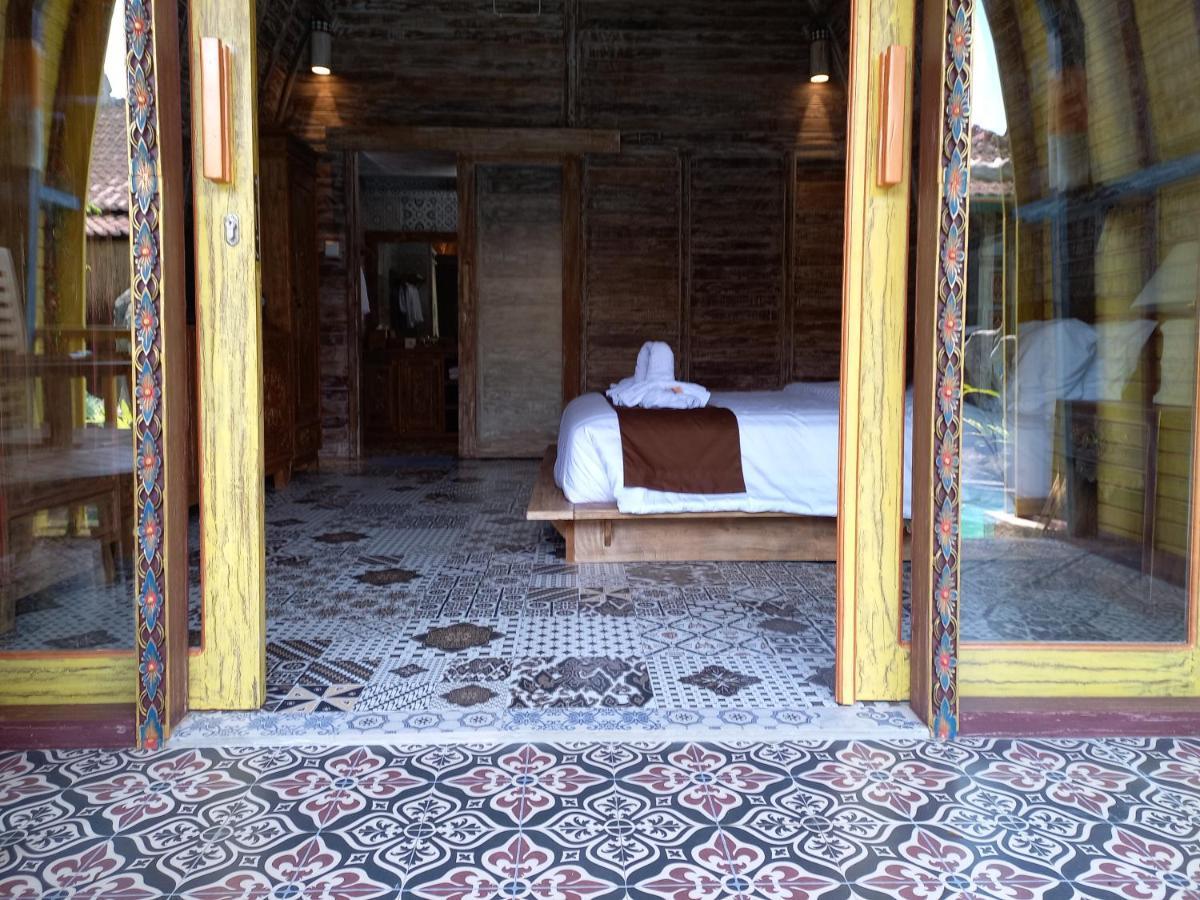 Villa Telaga Wana Sukawati Eksteriør bilde